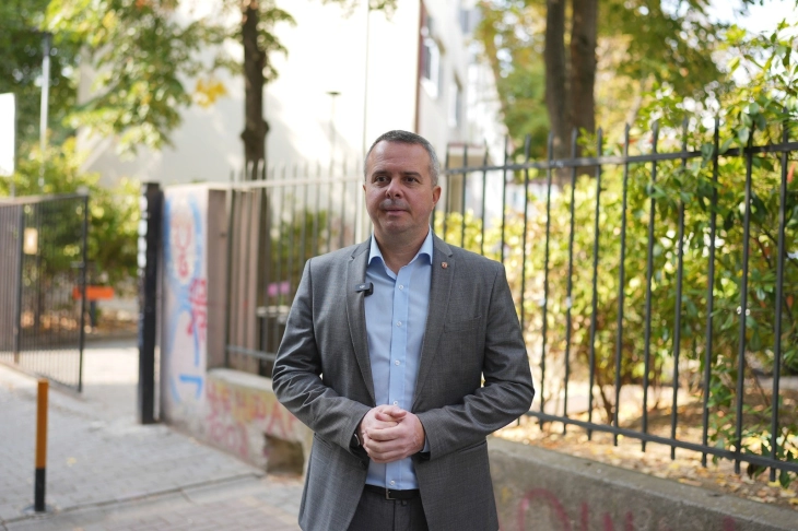 Герасимовски: Бесплатен оброк за сите ученици, родителите ќе заштедат 2500 денари месечно