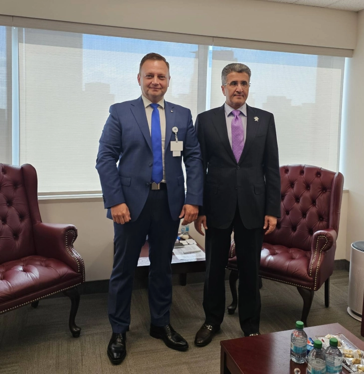 Средба на македонските и катарските воздухопловни власти -  побарано повторно воведување директна линија Скопје - Доха