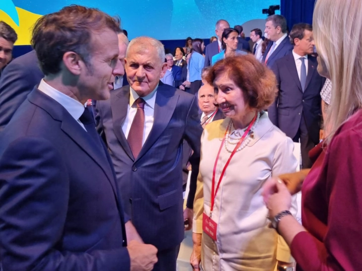 Сиљановска-Давкова на Седмиот состанок на Европската политичка заедница во Копенхаген