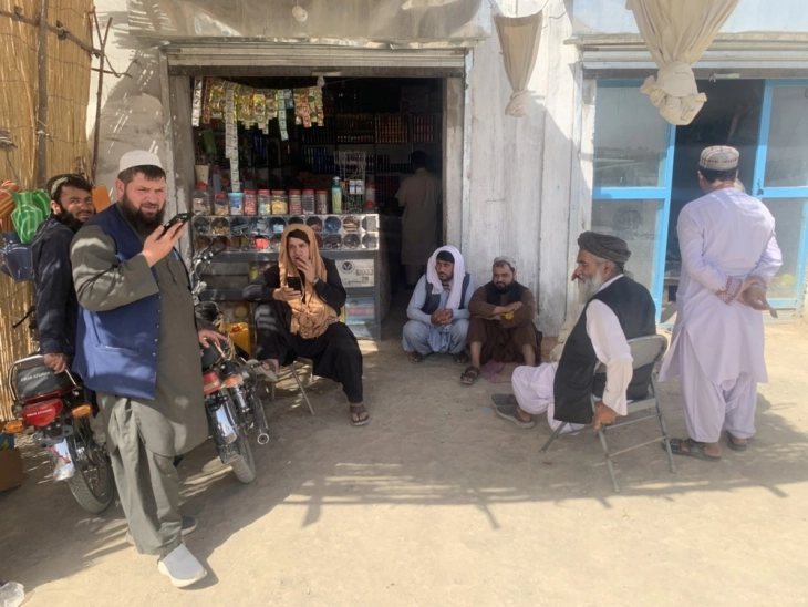 Во Авганистан повторно се во функција интернетот и мобилните услуги