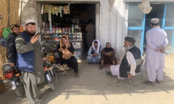 Во Авганистан повторно се во функција интернетот и мобилните услуги