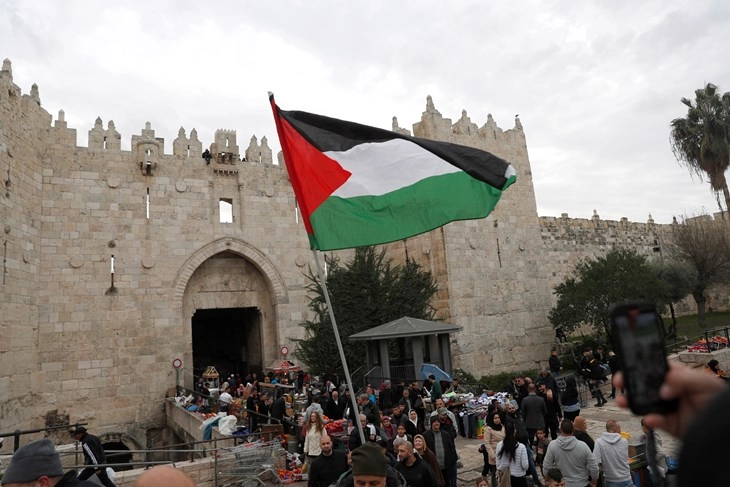 „Еурактив“: Косовска лекција не учи зошто на Газа и е треба нешто повеќе од протекторат 