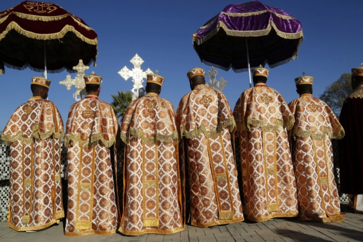 At least 30 dead after church scaffolding collapses in Ethiopia