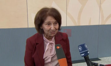 Сиљановска-Давкова: Потребна ни е политика како уметност на можното 