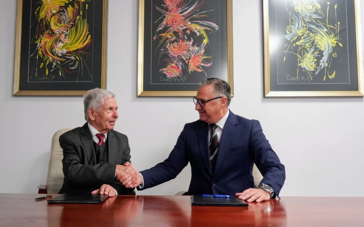 ПИОМ: Дела од мисијата „Цвеќето на мирот“ на светски познатиот Живко Поповски – Цветин отстапени на Фондот