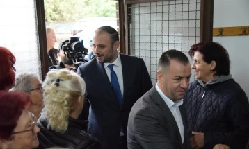 Ѓорѓиевски и Стефковски на средба со пензионерите во Гази Баба