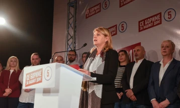 Shukova nga Kisella Voda: Shkupi meriton më shumë, është koha për punë, jo për grim dhe fotografi