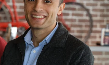 Ѓурчески: Заокружете 6 за иднината која ни припаѓа