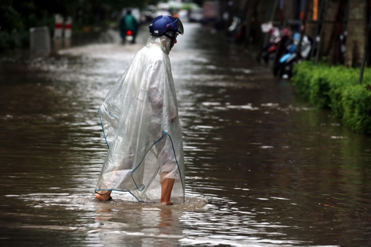 Бројот на жртви од тајфунот Буалои во Виетнам се искачи на 51
