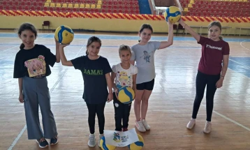 Проектот на ОФМ „Играј одбојка – расти со неа“ одново активен