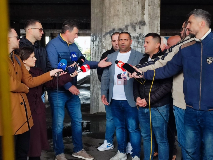 Transportuesit privatë në Shkup nga e hëna do të qarkullojnë vetëm nga ora 5 deri në 10 për shkak të borxhit të papaguar nga NQP