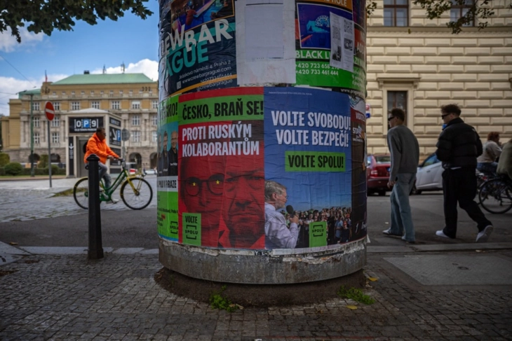 Во Чешка попладнево започнаа парламентарните избори, учестуваат 26 партии и коалиции и 4.462 кандидати