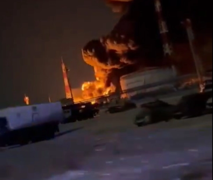 Украина со дронови нападна рафинерија во близина на Санкт Петерсбург