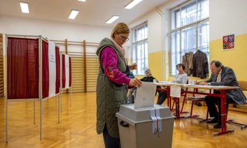 Затворени гласачките места во Чешка, на изборите имаше солидна излезност