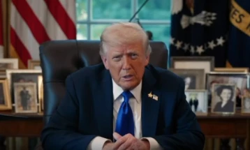 Трамп предупреди дека нема да толерира одложување на одговорот на Хамас