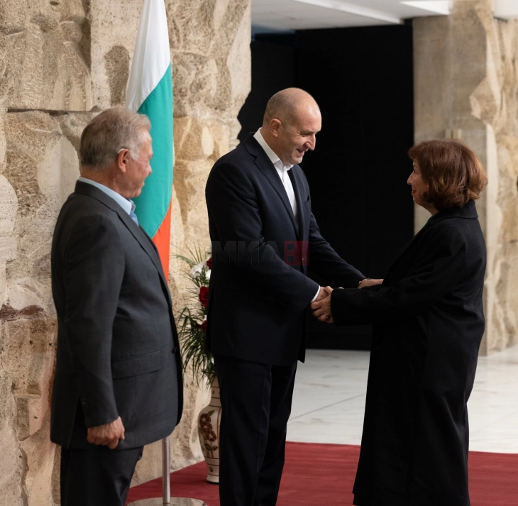 Радев по телефонскиот раговор со Сиљановска Давкова: РСМ е подготвена да ни помогне во справувањето со последиците од поплавите