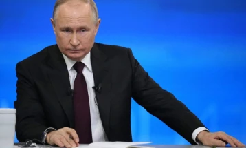 Путин: Испораката на американските ракети „Томахавк“ на Киев ќе ги уништи позитивните трендови меѓу Русија и САД