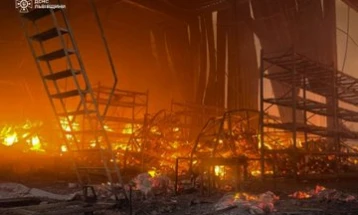 Зеленски: Русија во текот на ноќта лансираше повеќе од 50 ракети и 500 дронови кон Украина, во нападите загинаа пет лица 