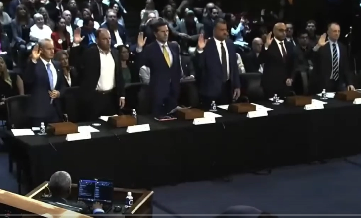 Сведоштва во Сенатот на САД (1): Дури и тинејџери на 16 и 17 години страдале, аутопсијата покажала дека тоа е од мНРА КОВИД вакцините!