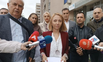 Богеска: Министерството за здравство да продолжи да ги врши надлежностите што ги има Стоматолошката комора до нови легитимни избори во Комората