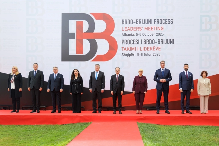 Siljanovska-Davkova attends Brdo-Brijuni Process in Durrës: Discussing European integration, regional security