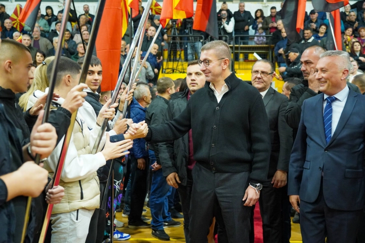 Мицкоски: На нечесноста од ДУИ ќе одговориме сложно, сите кичевчани