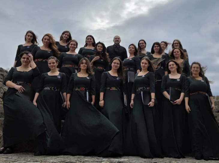 Гран при за Женскиот младински хор на маестро Сашо Татарчевски во Херцег Нови