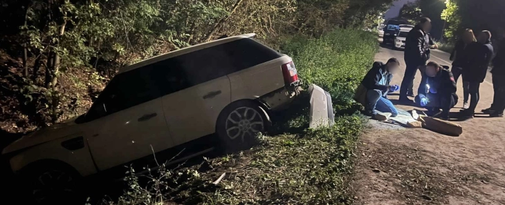 Janë arrestuar dy persona nga Shkupi të cilët kanë tentuar t'i ikin patrullës së policisë