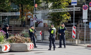 Градоначалничката на германскиот град Хердеке тешко повредена во напад со нож