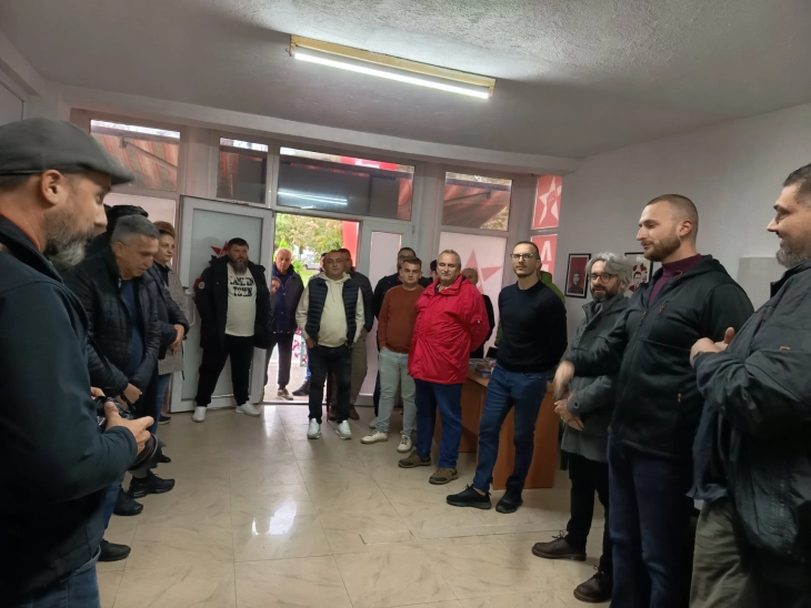 Апасиев на средба со граѓани во Неготино 