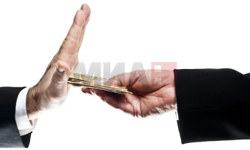 Punëtori mbi qëndrimet e të rinjve ndaj korrupsionit