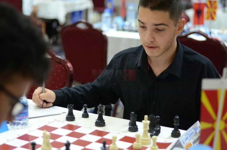 Успехот на храбри и решителни поединци е доказ дека дарбата не познава граници и попреченост