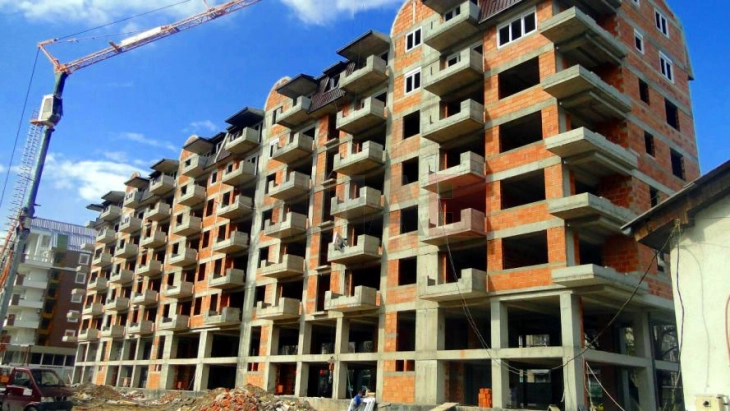 Në muajin gusht 280 leje të dhëna për ndërtim, nga të cilat 179 për ndërtime të larta, janë planifikuar 646 banesa