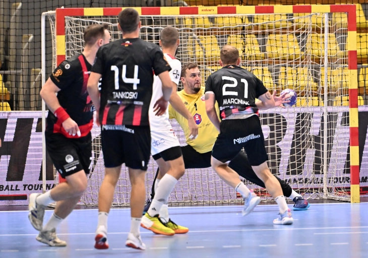 Вардар по нова победа во Супер лигата