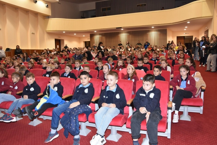 Првачињата од Кочани се зачленија во Детската организација 