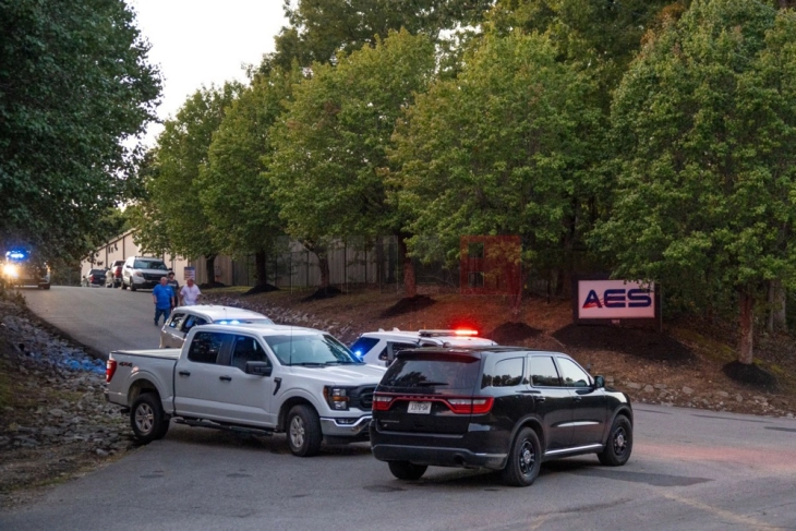 Разорна експлозија во фабрика во Тенеси: 19 лица загинати или исчезнати