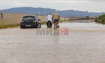 Обилни врнежи предизвикаа поплави во југоисточна Шпанија