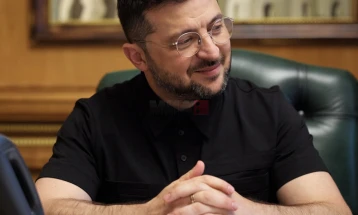 Bisedë telefonike Zelenski-Tramp