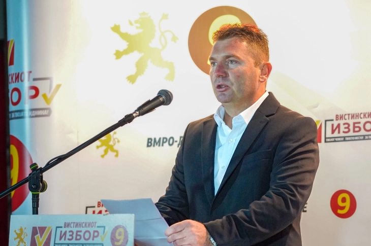 Граороски: Проширување на регионалниот пат Кривогаштани – Обршани – Воѓани – Боротино и решавање на проблемот со водоснабдување