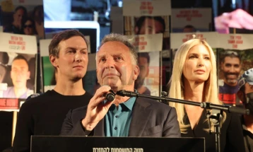 Семејствата на заложниците што ги држи Хамас се сретнаа со Виткоф и Кушнер