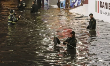 Më shumë se 40 të vdekur nga përmbytjet dhe rrëshqitjet e tokës në Meksikë