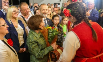 Siljanovska-Davkova: Diaspora duhet të jetë një partner i barabartë në përpjekjen tonë më të rëndësishme - të bëhemi një shtet standard evropian