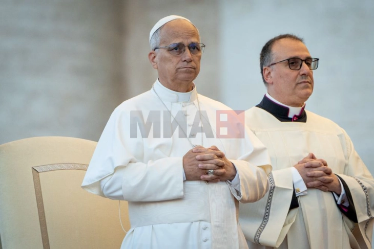 Папата вели дека примирјето во Газа дава „искра на надеж“