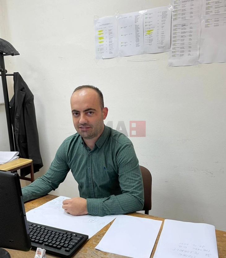 Në Dibër dhe Qendër Zhupë për votim janë regjistruar 95 persona,  ndërsa do të votojnë 93 persona të sëmurë dhe të pafuqishëm