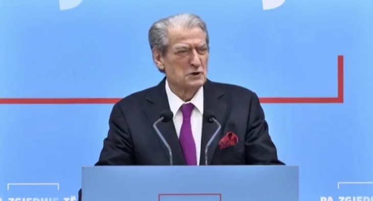 Бериша до Фон дер Лајен: Албанија не ги исполнува критериумите на ЕУ, освен геостратешките