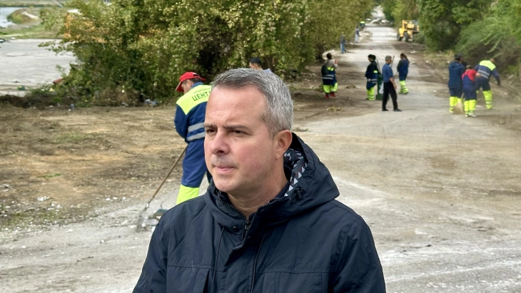 Герасимовски на терен учествуваше во акцијата за чистење на депонијата кај полигонот под Кале