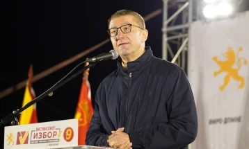 Мицкоски од Кратово: Филипче никогаш не бил со народот, туку со Заев и луксузот на јахтата