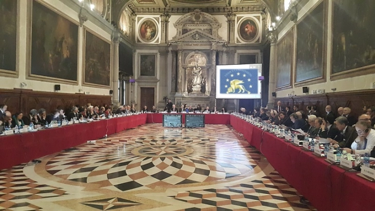 Venice Commission recommends term limitation, election through qualified majority in PPO and prosecutors' council laws