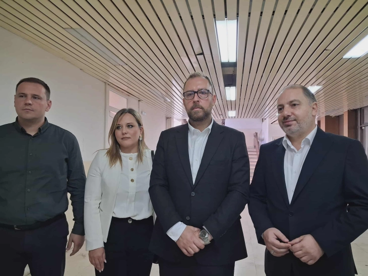 Љутков: Куманово, порта на транзитниот туризам, средба со угостители и туристички работници