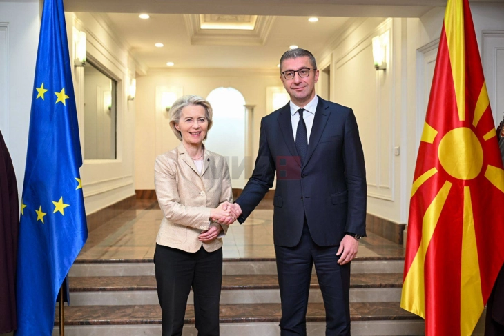 Mickoski pas takimit me Fon der Lajen: Shteti pret një angazhim të qartë nga BE-ja, si konfirmim i perspektivës evropiane dhe mbështetje për qytetarët